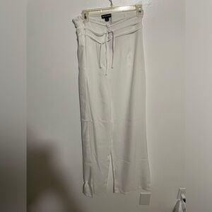 NWT Pretty Little Thing White Linen Look Wide Leg Beach Pants Size 4